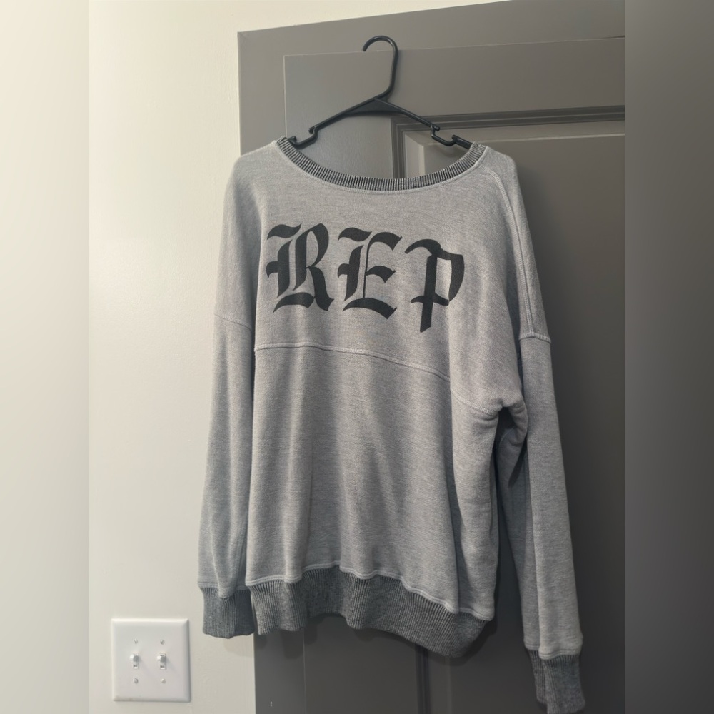 Taylor Swift Reputation “REP” Reversible Terry Pullover - XL